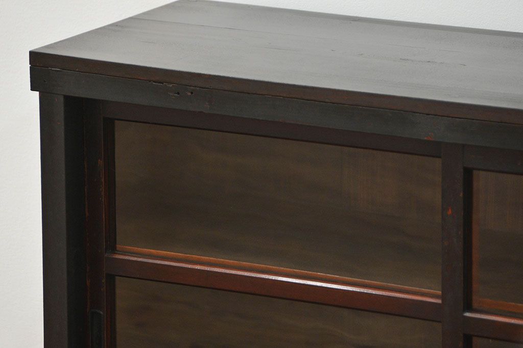 アンティーク家具　アンティーク 古い木の小さな収納棚(飾り棚)