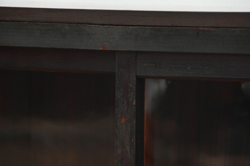 アンティーク家具　アンティーク 古い木の小さな収納棚(飾り棚)