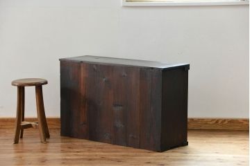 アンティーク家具　アンティーク 古い木の小さな収納棚(飾り棚)