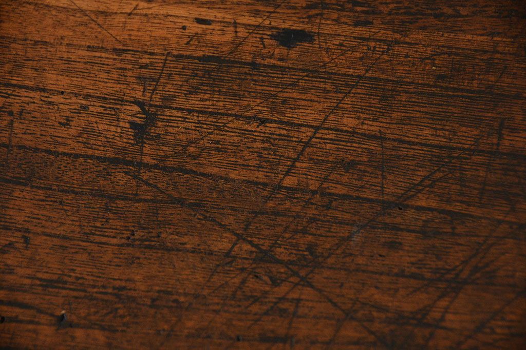 アンティーク家具　アンティーク 古い木の使い込まれた小引き出し