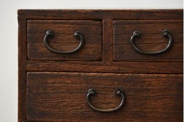 アンティーク家具　アンティーク 古い木の使い込まれた小引き出し