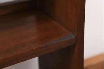 アンティーク家具　アンティーク 古い木の本棚(飾り棚)