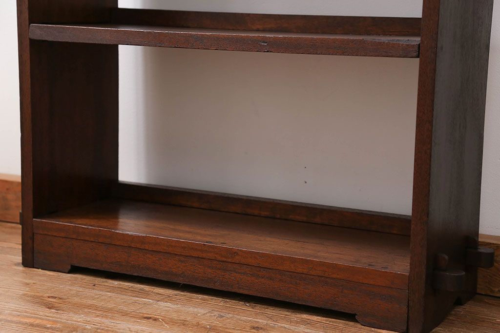 アンティーク家具　アンティーク 古い木の本棚(飾り棚)