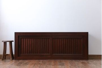 アンティーク家具　アンティーク　六尺 縦桟引き戸!時代箪笥ローボード(サイドボード、水屋箪笥、テレビ台、キャビネット、収納棚)