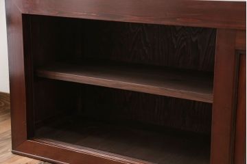 アンティーク家具　アンティーク　六尺 縦桟引き戸!時代箪笥ローボード(サイドボード、水屋箪笥、テレビ台、キャビネット、収納棚)