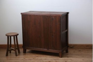 レトロ家具　昭和レトロ 古い木のシンプルな脚付き収納棚(ガラスケース、戸棚)