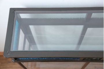 アンティーク家具　大正ロマン 古いタバコ屋の色ガラス入りショーケース(飾り棚、ガラスケース)