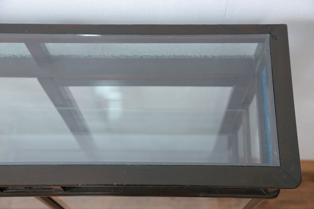 アンティーク家具　大正ロマン 古いタバコ屋の色ガラス入りショーケース(飾り棚、ガラスケース)