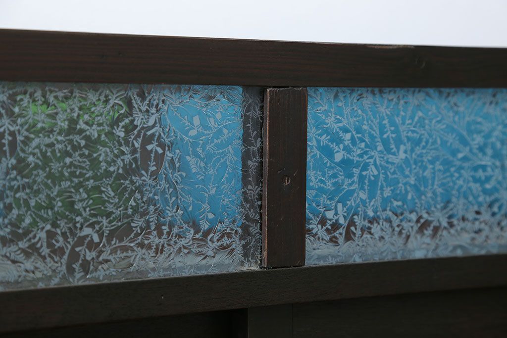 アンティーク家具　大正ロマン 古いタバコ屋の色ガラス入りショーケース(飾り棚、ガラスケース)