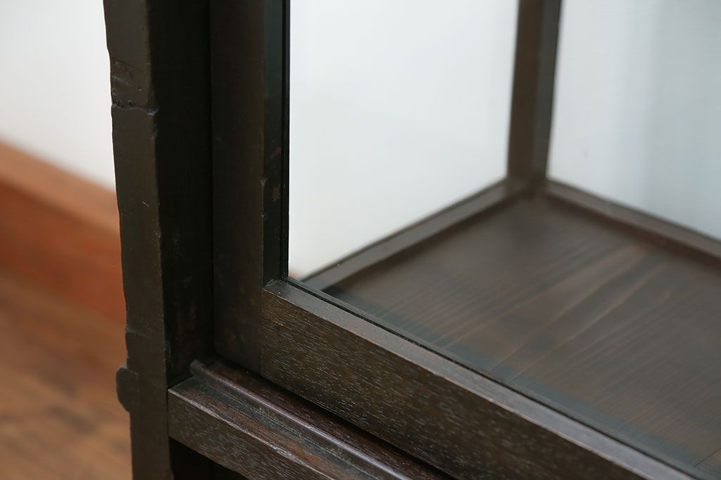 アンティーク家具　大正ロマン 古いタバコ屋の色ガラス入りショーケース(飾り棚、ガラスケース)