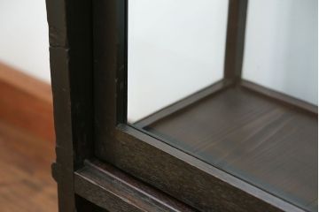 アンティーク家具　大正ロマン 古いタバコ屋の色ガラス入りショーケース(飾り棚、ガラスケース)