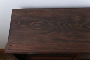 アンティーク家具　アンティーク 薄型ガラス収納棚(飾り棚、食器棚)