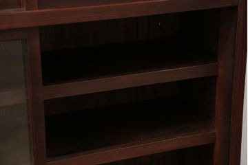 アンティーク家具　アンティーク 薄型ガラス収納棚(飾り棚、食器棚)