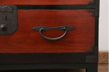 アンティーク家具　古民具・骨董 脚付き二本松箪笥ローチェスト(1)(時代箪笥ローボード)