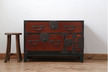 アンティーク家具　古民具・骨董 脚付き二本松箪笥ローチェスト(2)(時代箪笥ローボード)