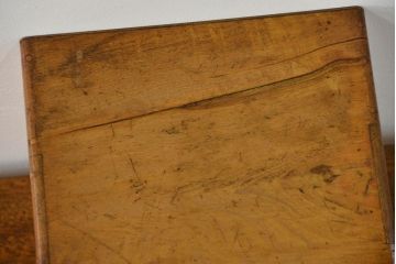 アンティーク家具　アンティーク 古いナラ材の4段小引き出し