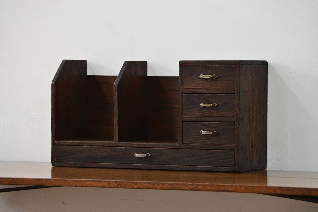 アンティーク家具　アンティーク 使い込まれた引き出し付き本立て