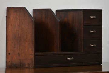 アンティーク家具　アンティーク 使い込まれた引き出し付き本立て