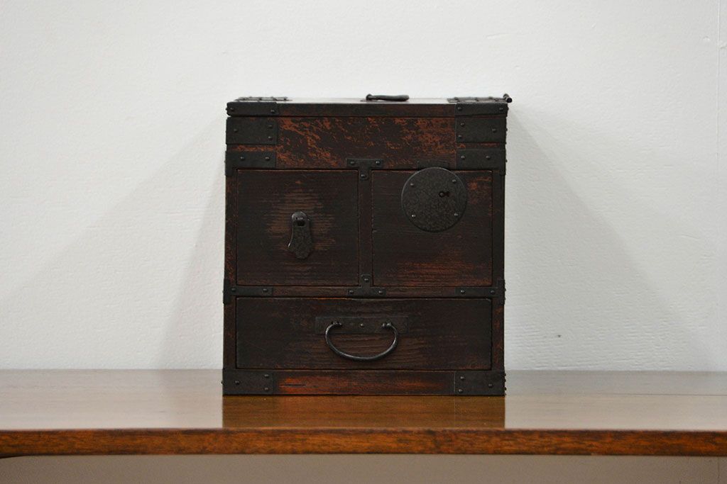 アンティーク家具　古民具・骨董 使い込まれた硯箱(小引き出し)