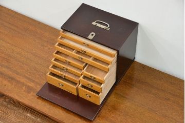 アンティーク家具　アンティーク 歯医者さんの古い往診箱(2)(小引き出し、裁縫箱)