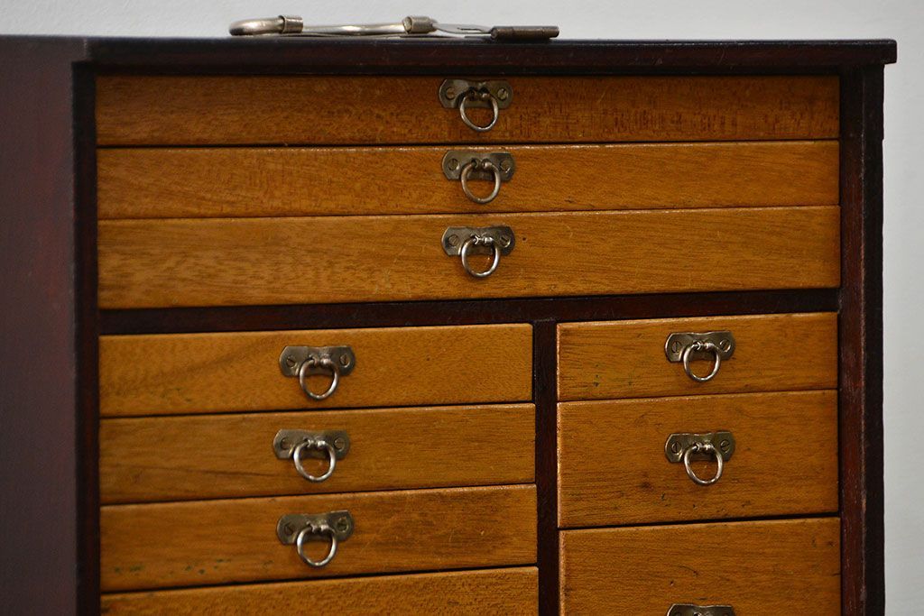 アンティーク家具　アンティーク 歯医者さんの古い往診箱(2)(小引き出し、裁縫箱)