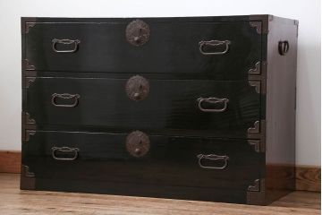 アンティーク家具　古民具・骨董 黒漆塗り 庄内箪笥ローボード(時代箪笥)