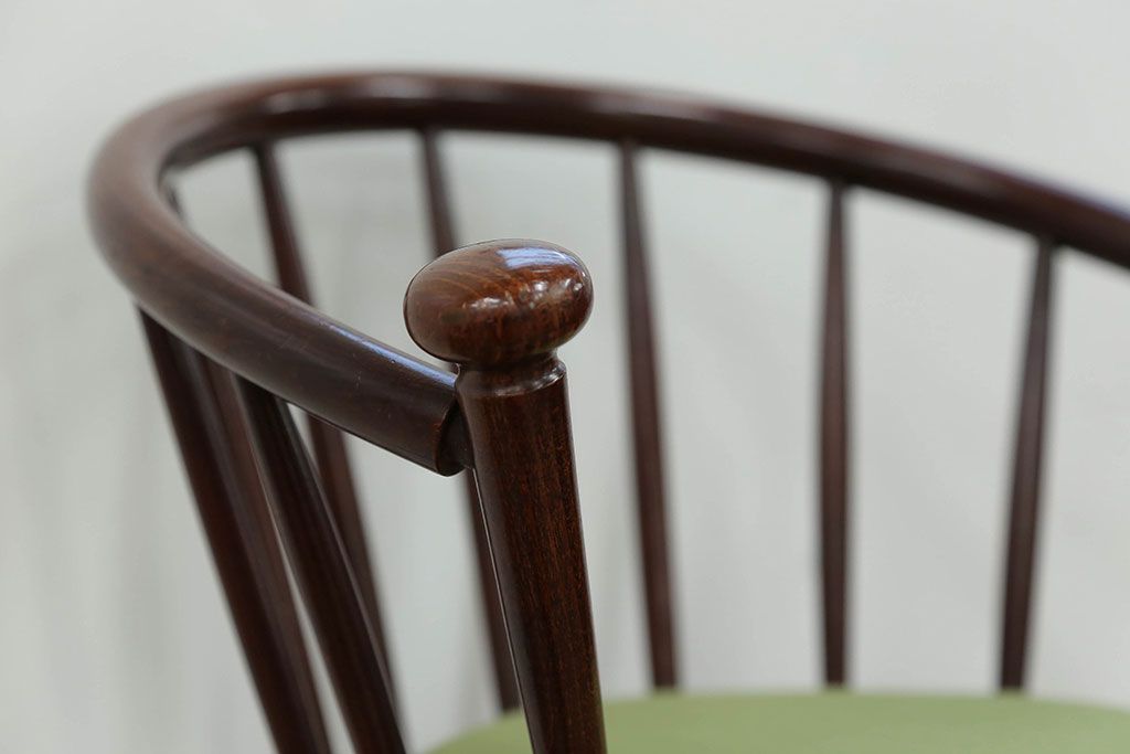 中古　秋田木工製　ベビーチェア(チャイルドチェア、椅子)