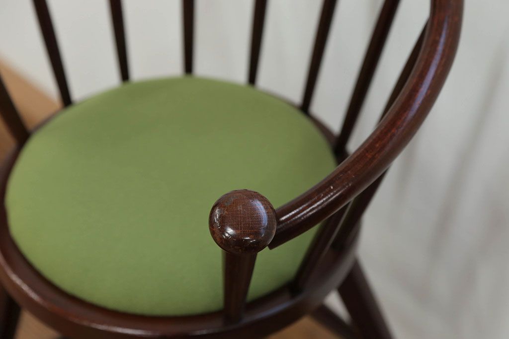 中古　秋田木工製　ベビーチェア(チャイルドチェア、椅子)