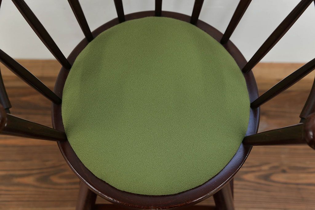 中古　秋田木工製　ベビーチェア(チャイルドチェア、椅子)