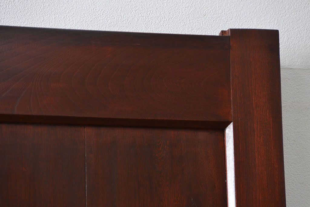 アンティーク 総欅材の重厚な蔵戸(扉、玄関戸)