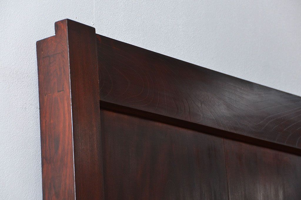 アンティーク 総欅材の重厚な蔵戸(扉、玄関戸)