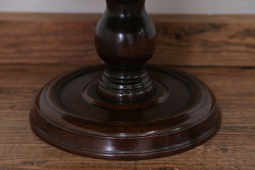アンティーク家具　アンティーク 総欅材の回転サイドテーブル(花台、飾り台)