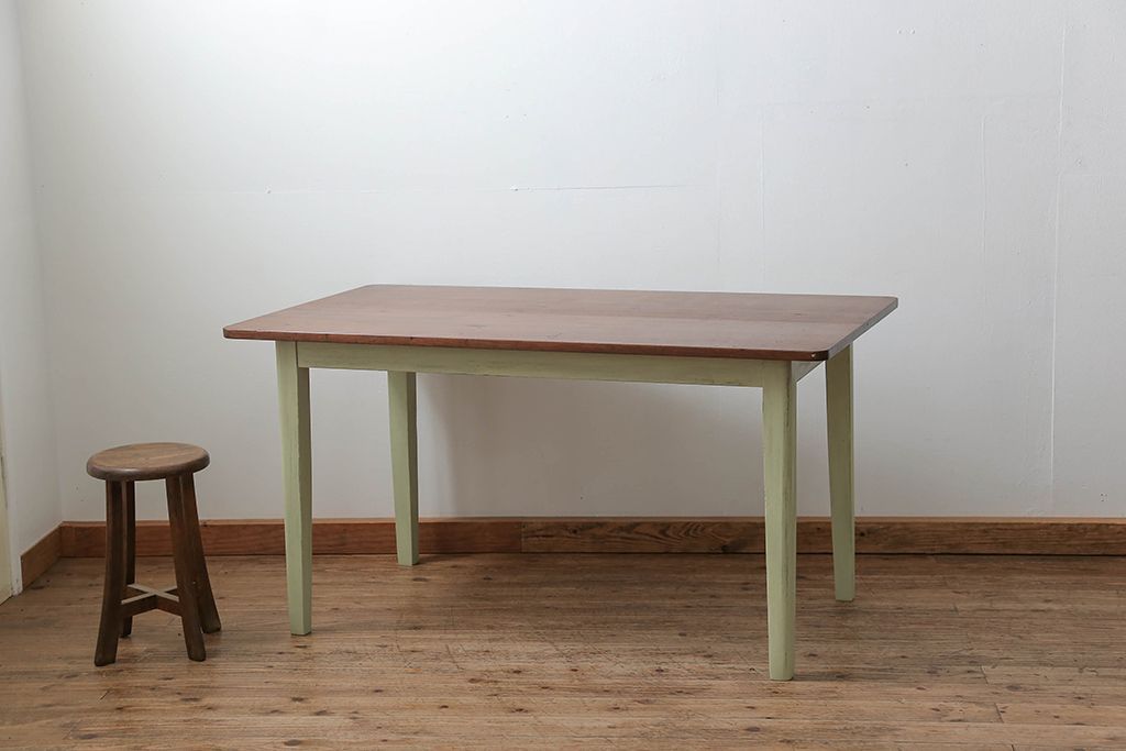 アンティーク家具　アンティークペイント　シンプルなダイニングテーブル(作業台)