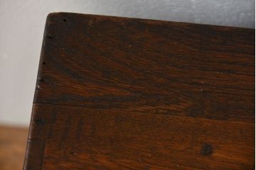 アンティーク家具　アンティーク 古い栓材の小さな慳貪(けんどん)扉 収納箱(小引き出し)