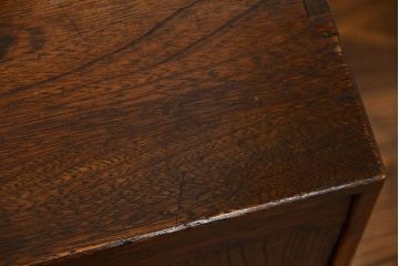 アンティーク家具　アンティーク 古い栓材の小さな慳貪(けんどん)扉 収納箱(小引き出し)