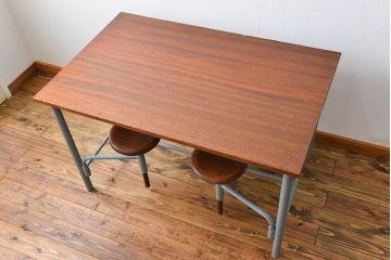 ラフジュ工房オリジナル 4脚格納スツールの作業台(テーブル、机  )