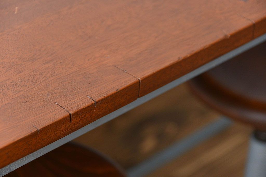 ラフジュ工房オリジナル 4脚格納スツールの作業台(テーブル、机  )