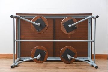 ラフジュ工房オリジナル 4脚格納スツールの作業台(テーブル、机  )