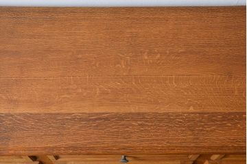 アンティーク家具　フランスアンティーク オーク材の猫脚キャビネット(サイドボード )