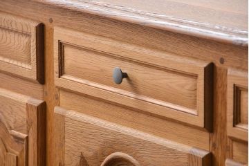 アンティーク家具　フランスアンティーク オーク材の猫脚キャビネット(サイドボード )