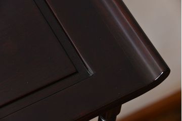 アンティーク家具　1970年頃 唐木製の高級飾り棚(茶棚、茶箪笥)