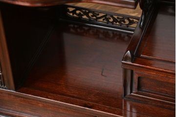 アンティーク家具　1970年頃 唐木製の高級飾り棚(茶棚、茶箪笥)