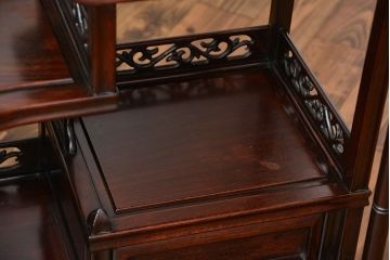 アンティーク家具　1970年頃 唐木製の高級飾り棚(茶棚、茶箪笥)