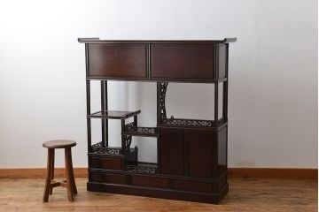 アンティーク家具　1970年頃 唐木製の高級飾り棚(茶棚、茶箪笥)