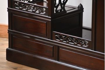 アンティーク家具　1970年頃 唐木製の高級飾り棚(茶棚、茶箪笥)