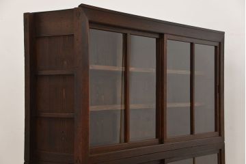 アンティーク家具　古民具・骨董 太い框組みの大きなガラス収納棚(ガラスケース、食器棚、水屋箪笥)