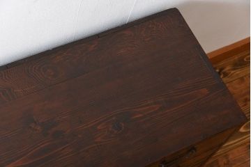 アンティーク家具　古民具・骨董 味わい深い前面栗材ローチェスト(時代箪笥、テレビボード)