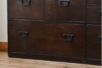 アンティーク家具　古民具・骨董 味わい深い前面栗材ローチェスト(時代箪笥、テレビボード)
