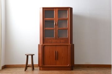 北欧家具 チーク材 シャッター扉付きの北欧ビンテージコーナーキャビネット