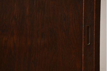 アンティーク家具　大正ロマン ダイヤガラス入りの2段重ね収納棚(食器棚)